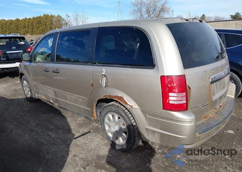 2008 Chrysler Town & Country Lx from USA, damaged, VIN 2A8HR44H98R707916